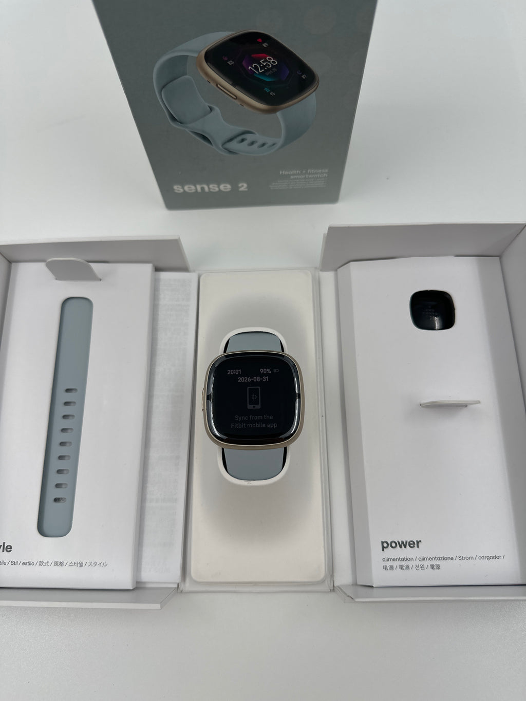Fitbit Sense 2 Smartwatch – Health & Fitness – Lichtblauw/goud